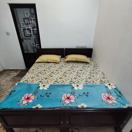 Alam Homestay Kochi Buitenkant foto
